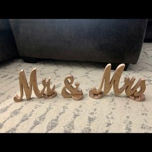 Mr & Miss wedding table sign